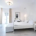 Maris