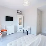 Maris Vama Veche